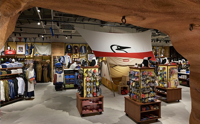 昭島アウトドアヴィレッジ店(内観)