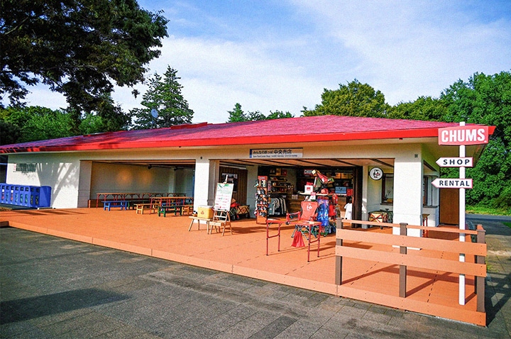 昭和記念公園店 赤い屋根の外観