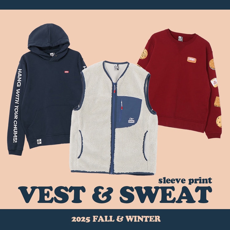 袖プリントスウェット×ベストでレイヤードスタイルを楽しんじゃおう！