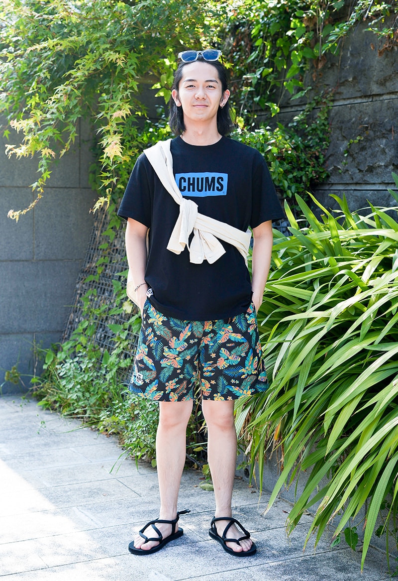 サーフ系コーデ【CHUMS Logo T-Shirt】