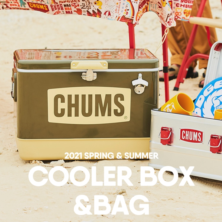 夏の必需品！キャンプサイトに映えるチャムスのクーラーボックスとバッグ