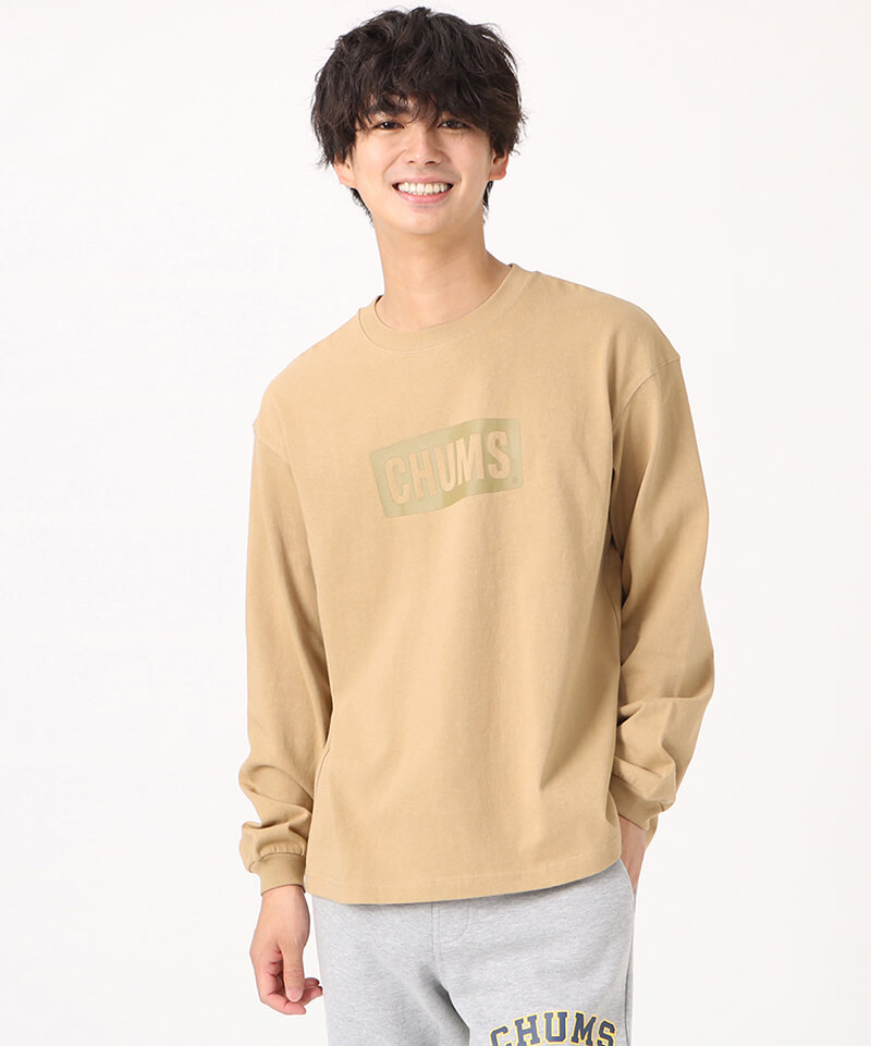 新品【メンズM】★エッセンシャルズ★厚手生地！ロゴ長袖Tシャツ/ベージュ新品未使用タグ付き