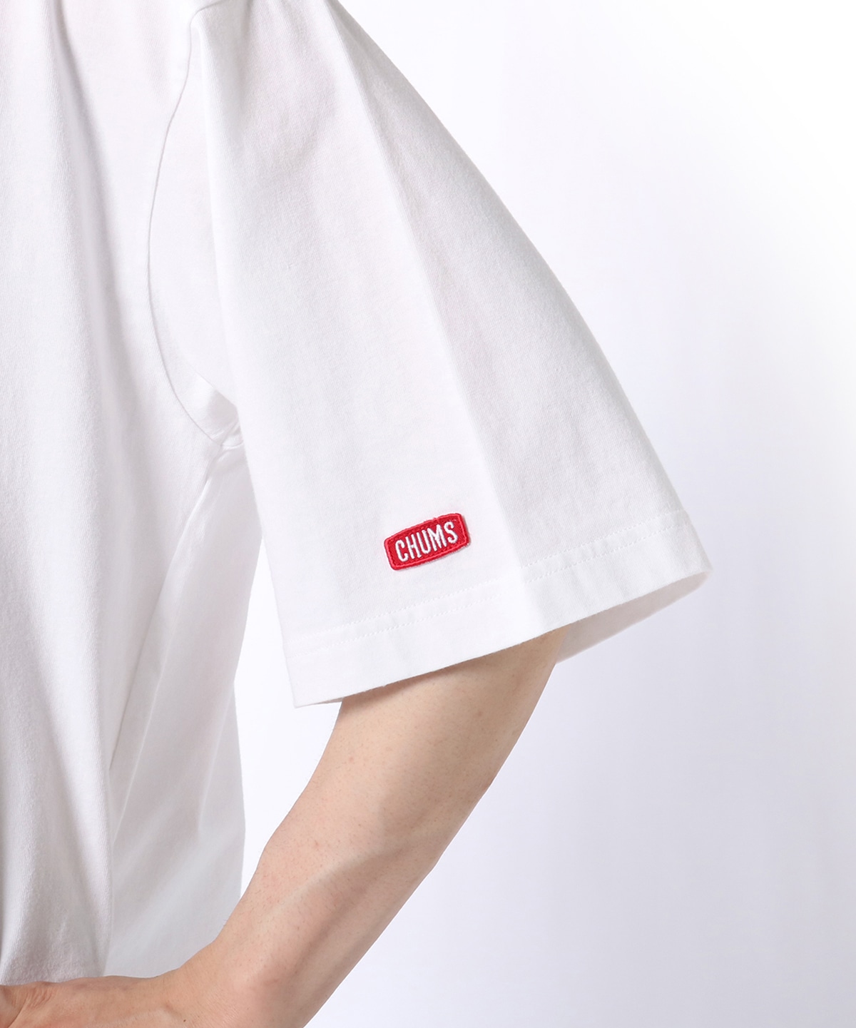 袖 | 【限定】オーバーサイズエンブロイダリーT