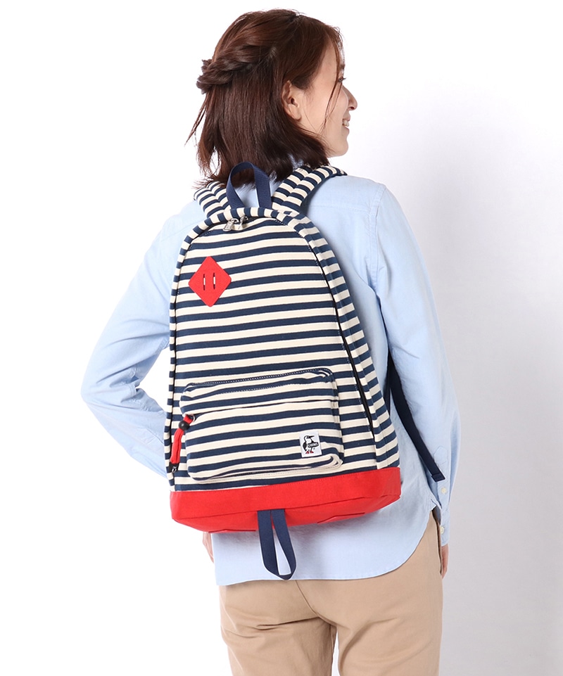 Classic Day Pack Sweat Nylon クラシックデイパックスウェットナイロン デイパック リュック サイズなし Logo Block バッグ Chums チャムス アウトドアファッション公式通販 Classic Day Pack Sweat Nylon クラシックデイパックスウェットナイロン デイパック リュック サイズなし Logo Block バッグ Chums チャムス アウトドアファッション公式通販
