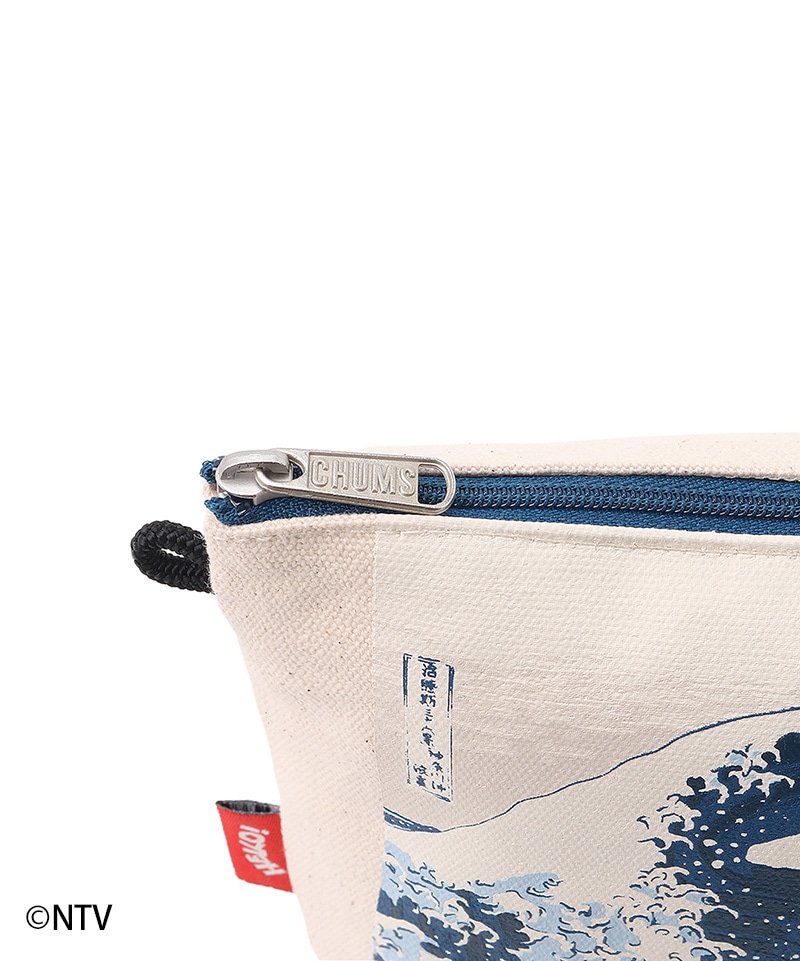 【限定】CHUMS x 葛飾北斎 浪裏 Canvas Pouch(【限定】CHUMS x 葛飾北斎 浪裏キャンバスポーチ(ポーチ|ケース))