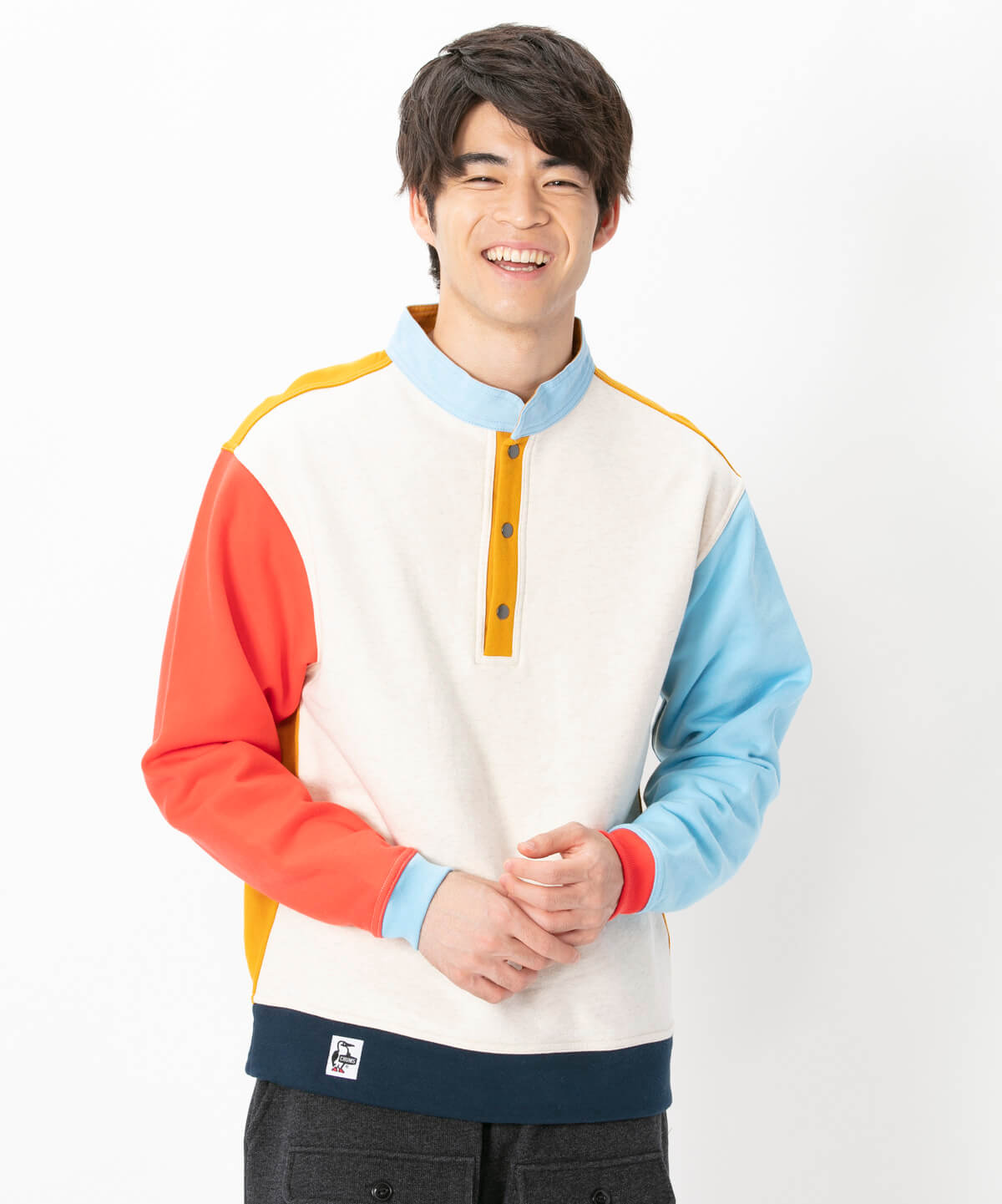 Chums チャムス のアイテムのサイズ感を徹底解説 フリースやアウター Tシャツのサイズ表から解説します Unisize ユニサイズ