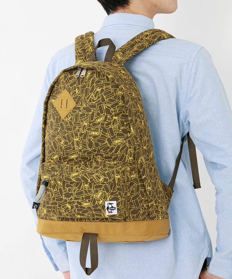 Classic Day Pack Sweat Nylon クラシックデイパックスウェットナイロン デイパック リュック サイズなし Logo Block バッグ Chums チャムス アウトドアファッション公式通販