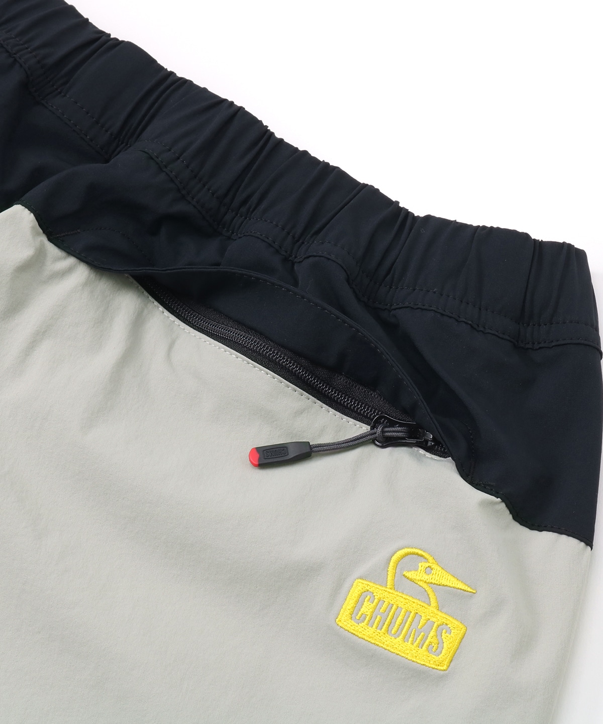 Airtrail Stretch CHUMS Cropped Pants/【限定】エアトレイルストレッチチャムスクロップドパンツ(クロップドパンツ|ボトムス)(M Gray): パンツ|オールインワン|CHUMS(チャムス)|アウトドアファッション公式通販 Airtrail Stretch CHUMS Cropped Pants/【限定】エアトレイルストレッチチャムスクロップドパンツ(クロップドパンツ|ボトムス)(M Gray): パンツ|オールインワン|CHUMS(チャムス)|アウトドアファッション公式通販